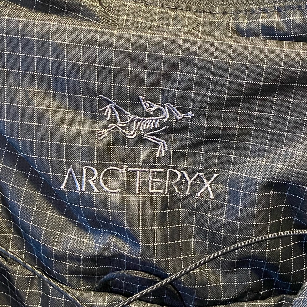 NWT Arcteryx Aerios 35 Backpack - Picture 3 of 8